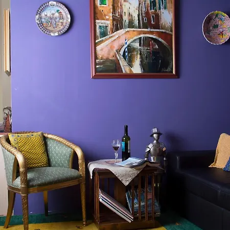 Theaterland Classic Apartment *