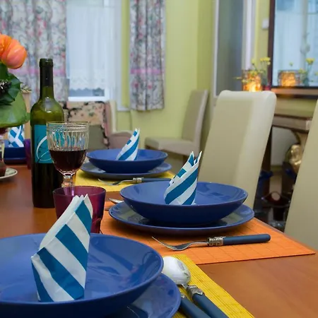 Theaterland Classic *