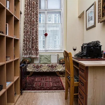 Theaterland Classic *